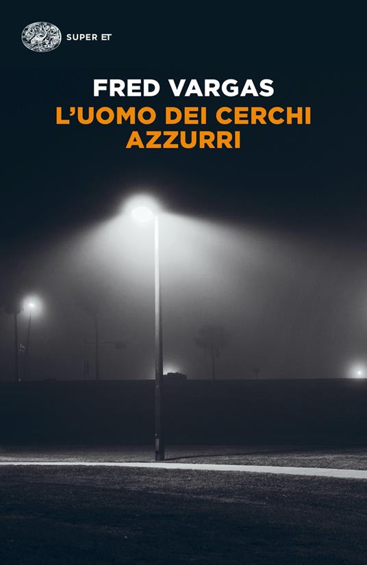 L'uomo dei cerchi azzurri